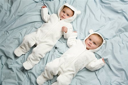 Twin babies Stock Photo - Premium Royalty-Free, Code: 614-02004570