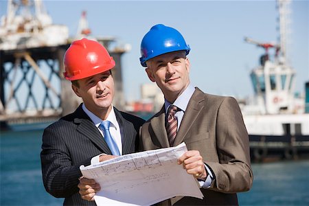 Engineers at harbour Foto de stock - Sin royalties Premium, Código: 614-02004778
