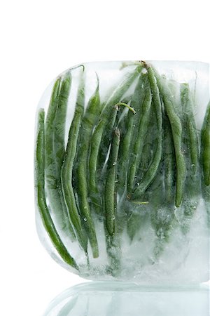 simsearch:614-02240566,k - Frozen green beans Foto de stock - Sin royalties Premium, Código: 614-02049064