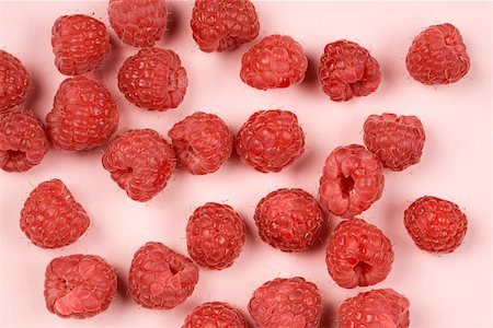 simsearch:614-02241707,k - Raspberries Foto de stock - Sin royalties Premium, Código: 614-02241650