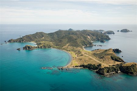 Aerial view of bay of islands Foto de stock - Sin royalties Premium, Código: 614-02241917