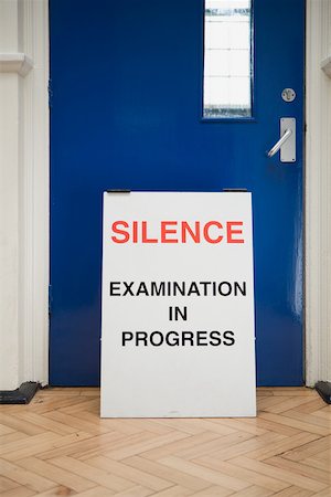 school hallway door - A sign warning of an exam in progress Stock Photo - Premium Royalty-Free, Code: 614-02243411