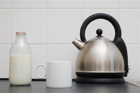 simsearch:614-02243849,k - Kettle with cup and milk Stock Photo - Premium Royalty-Free, Code: 614-02243849