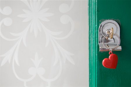 simsearch:694-03694099,k - Key in front door Stock Photo - Premium Royalty-Free, Code: 614-02243873