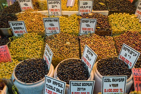 simsearch:614-05650791,k - Olives at spice bazaar Stock Photo - Premium Royalty-Free, Code: 614-02258016