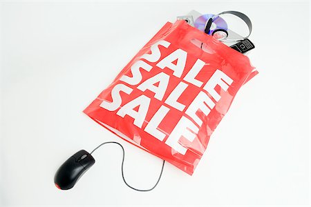 simsearch:614-02073683,k - Shopping bag and a mouse Stock Photo - Premium Royalty-Free, Code: 614-02392325