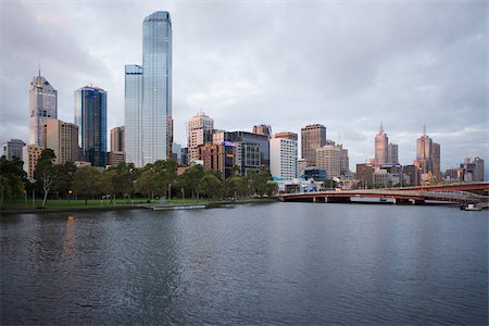 Yarra river melbourne Foto de stock - Sin royalties Premium, Código: 614-02392737