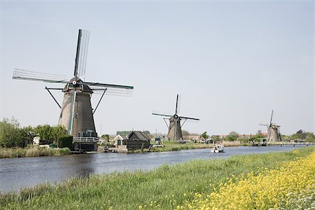 Moulins de kinderdijk Photographie de stock - Premium Libres de Droits, Code: 614-02393698