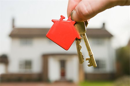 Person holding house keys Fotografie stock - Premium Royalty-Free, Codice: 614-02393823