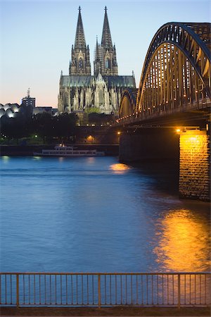 Cologne Stock Photo - Premium Royalty-Free, Code: 614-02393952