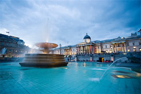 Trafalgar square Foto de stock - Sin royalties Premium, Código: 614-02613677