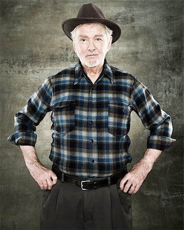 pictures of farmers hat - Portrait of a senior man Stock Photo - Premium Royalty-Free, Code: 614-02763959