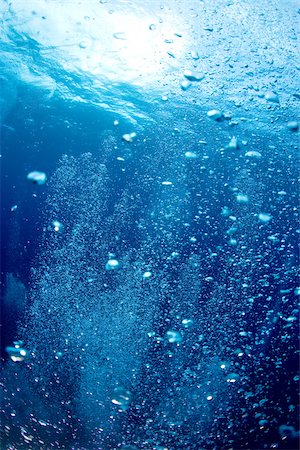 Air bubbles from diver. Stock Photo - Premium Royalty-Free, Code: 614-02837851