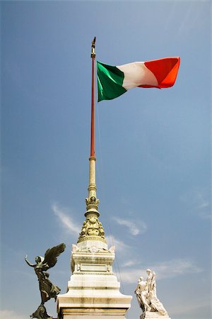 Italian flag on top of the victor emmanuel monument Stock Photo - Premium Royalty-Free, Code: 614-02838138