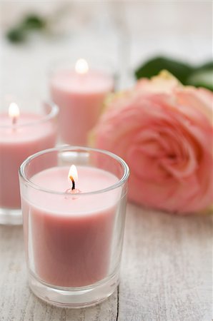 Rose and candles Stock Photo - Premium Royalty-Free, Code: 614-02934484