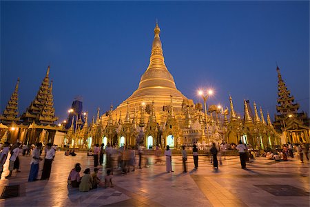 stupa - Shwedagon pagoda Foto de stock - Sin royalties Premium, Código: 614-03080122