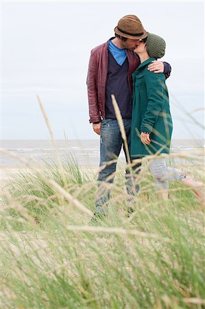 southwold - Couple kissing at the coast Stock Photo - Premium Royalty-Free, Code: 614-03241528