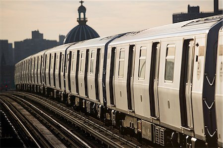 railway of new york - New york subway train Stock Photo - Premium Royalty-Free, Code: 614-03393502