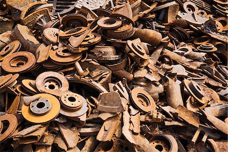 stabilimento per il riciclaggio - Scrap metal Fotografie stock - Premium Royalty-Free, Codice: 614-03420276