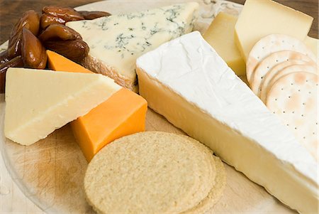 Plateau de fromages Photographie de stock - Premium Libres de Droits, Code: 614-03420342