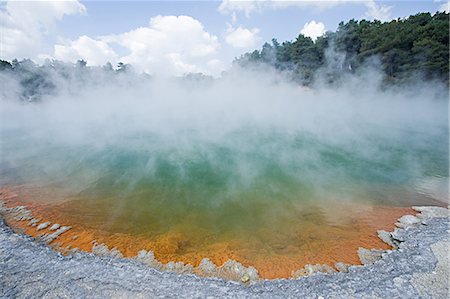 rotorua - Rotorua, Waiotapu thermal area, Champagne Pool Stock Photo - Premium Royalty-Free, Code: 614-03454957