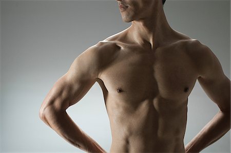 Muscular mature man, front view Foto de stock - Sin royalties Premium, Código: 614-03551876