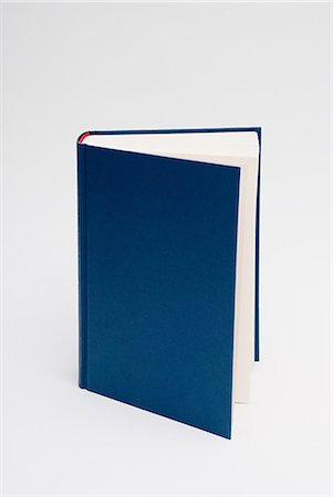 Livre bleu Photographie de stock - Premium Libres de Droits, Code: 614-03577073