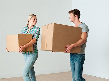 simsearch:614-03648212,k - Young couple moving boxes Stock Photo - Premium Royalty-Free, Code: 614-03648202
