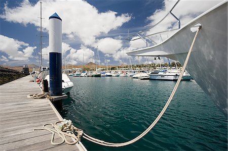 Yachts dans la marina de Puerto Calero, Lanzarote Photographie de stock - Premium Libres de Droits, Code: 614-03648626