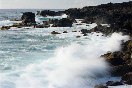 Roches de lave noire et la mer, Los Hervideros, Lanzarote Photographie de stock - Premium Libres de Droits, Code: 614-03648649