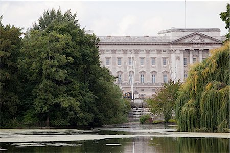 Lake at St James's Park and Buckingham Palace, London Foto de stock - Sin royalties Premium, Código: 614-03684708