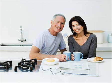 Couple d'âge mûr petit déjeuner Photographie de stock - Premium Libres de Droits, Code: 614-03763796