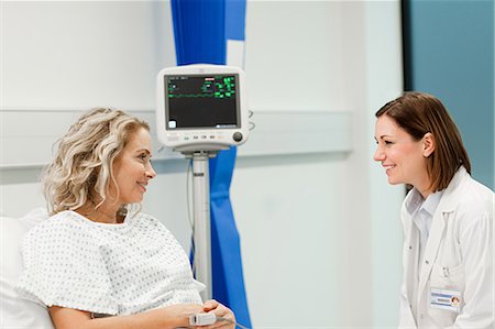 Female patient with doctor Stock Photo - Premium Royalty-Free, Code: 614-03783688