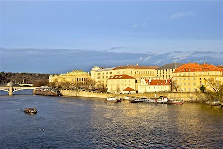 simsearch:610-05392379,k - Czech Republic, Prague, conservatory and Manesuv bridge Stock Photo - Premium Royalty-Free, Code: 610-05392236