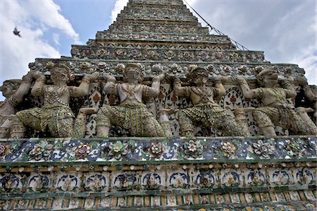 simsearch:610-05842359,k - Thailand, Bangkok, Wat Arun Foto de stock - Sin royalties Premium, Código: 610-05842141