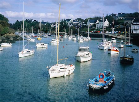 simsearch:610-03503674,k - France, Brittany, Doëlan, boats in the port Foto de stock - Sin royalties Premium, Código: 610-00682358