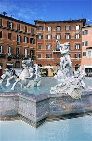 simsearch:610-00799518,k - Italy, Rome, Piazza Navona, fountain of Neptune Stock Photo - Premium Royalty-Free, Code: 610-00799788