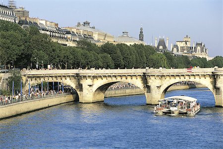 simsearch:610-00255339,k - France, Paris, bateau mouche on the Seine (pont Neuf) Foto de stock - Sin royalties Premium, Código: 610-01578786