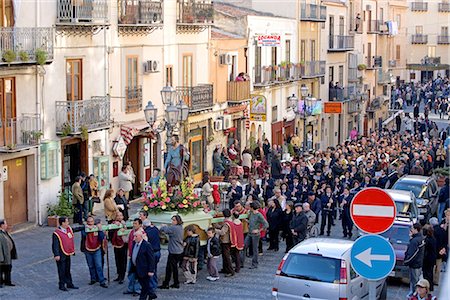 simsearch:610-00255150,k - Italie, Sicile, Cefalù, la procession de San Giuseppe Photographie de stock - Premium Libres de Droits, Code: 610-02374216