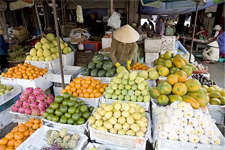 simsearch:610-00682838,k - Vietnam, Hue, fruits for sale. Stock Photo - Premium Royalty-Free, Code: 610-02374678