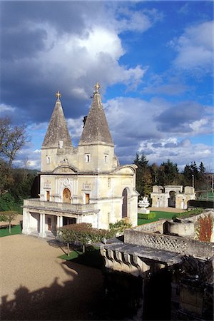 simsearch:610-03503584,k - France, Centre, castle of Anet, the chapel Stock Photo - Premium Royalty-Free, Code: 610-03503611