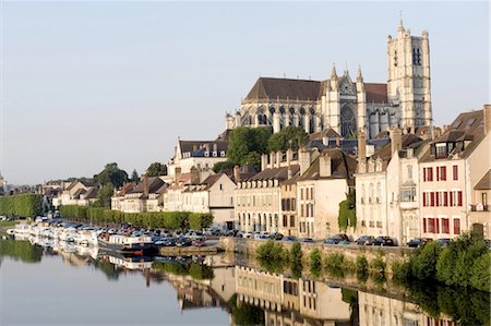 France, Burgundy, Auxerre Foto de stock - Sin royalties Premium, Código: 610-03810309