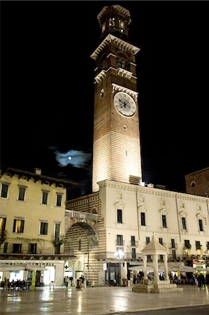 simsearch:610-03809547,k - Italy, Verona, piazza delle erbe, torre dei lamberti Stock Photo - Premium Royalty-Free, Code: 610-03810354