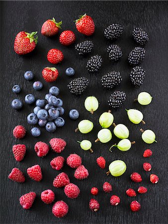 strawberries and raspberries - Different kinds of berries. Stock Photo - Premium Royalty-Free, Code: 6102-03866250