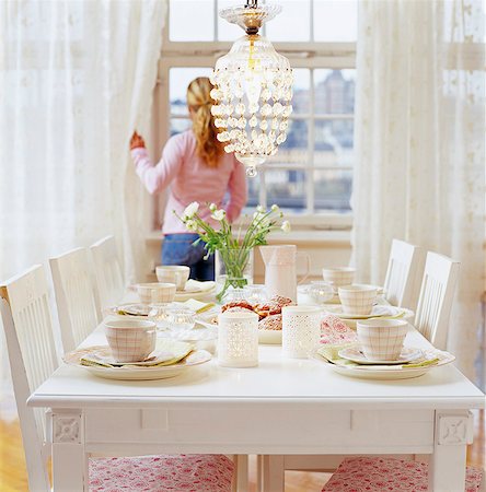 simsearch:6102-03904918,k - A white dining area, Sweden. Foto de stock - Royalty Free Premium, Número: 6102-03866616