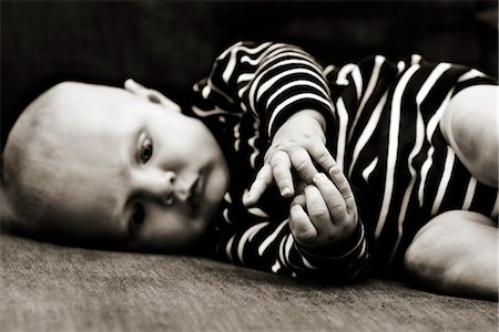 Portrait of a baby, Sweden. Foto de stock - Sin royalties Premium, Código: 6102-03867674