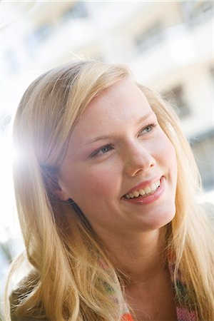 simsearch:6102-04929804,k - A smiling teenage girl. Stock Photo - Premium Royalty-Free, Code: 6102-03827125