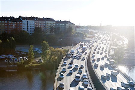 road traffic line of cars - Traffic, Stockholm, Sweden. Foto de stock - Sin royalties Premium, Código: 6102-03827636