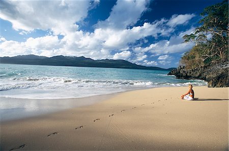 paradise (place of bliss) - A woman on a beach, the Dominican Republic. Stock Photo - Premium Royalty-Free, Code: 6102-03904170