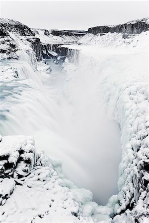 schwindlig - Ein Wasserfall Gullfoss, Island. Stockbilder - Premium RF Lizenzfrei, Bildnummer: 6102-03905547